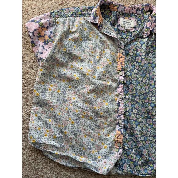 American Eagle lightweight button up Blouse/Shirt, floral print, size Medium - Picture 6 of 6